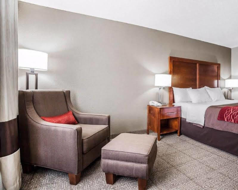 Quality Inn Florissant-St Louis Exterior photo