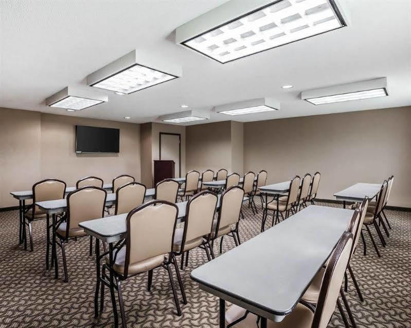 Quality Inn Florissant-St Louis Exterior photo